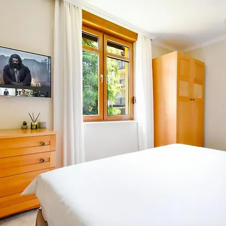 Apartmán Santa Marina - Designer With Sea View Terrace & Pools