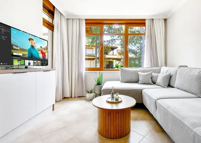 Santa Marina - Designer With Sea View Terrace & Pools Appartement