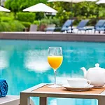 Santa Marina - Designer With Sea View Terrace & Pools 公寓 索佐波尔