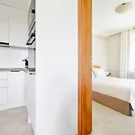 Santa Marina - Designer With Sea View Terrace & Pools 公寓 索佐波尔