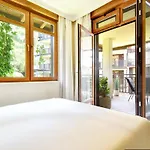 Santa Marina - Designer With Sea View Terrace & Pools 公寓 *