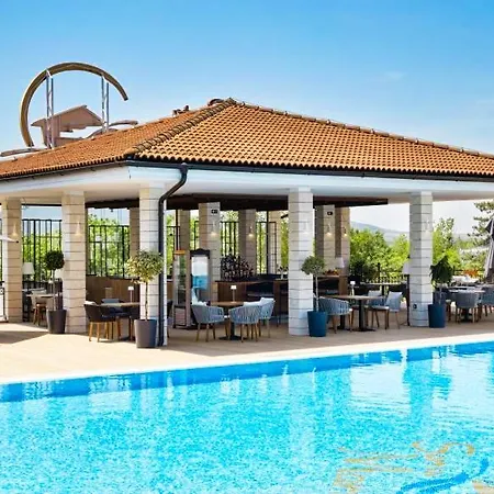Santa Marina - Designer With Sea View Terrace & Pools * سوزوبول